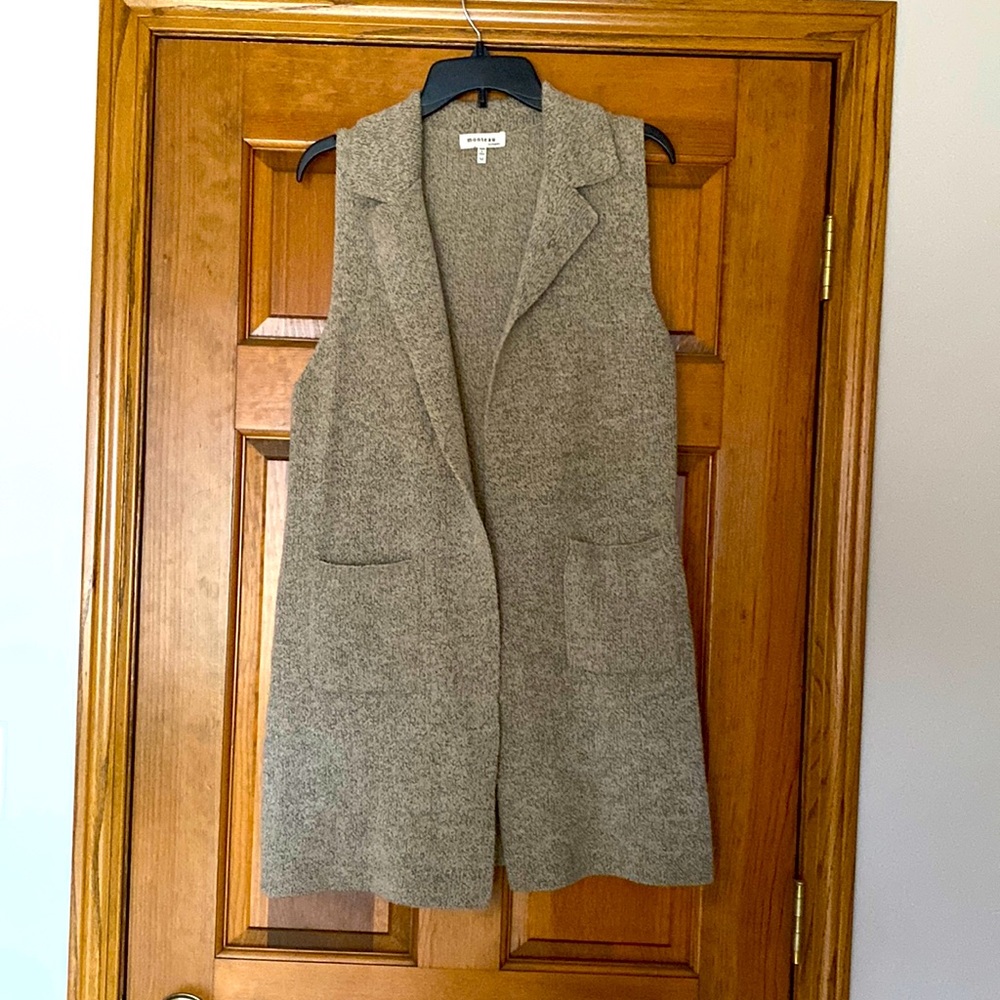 Monteau Sweater